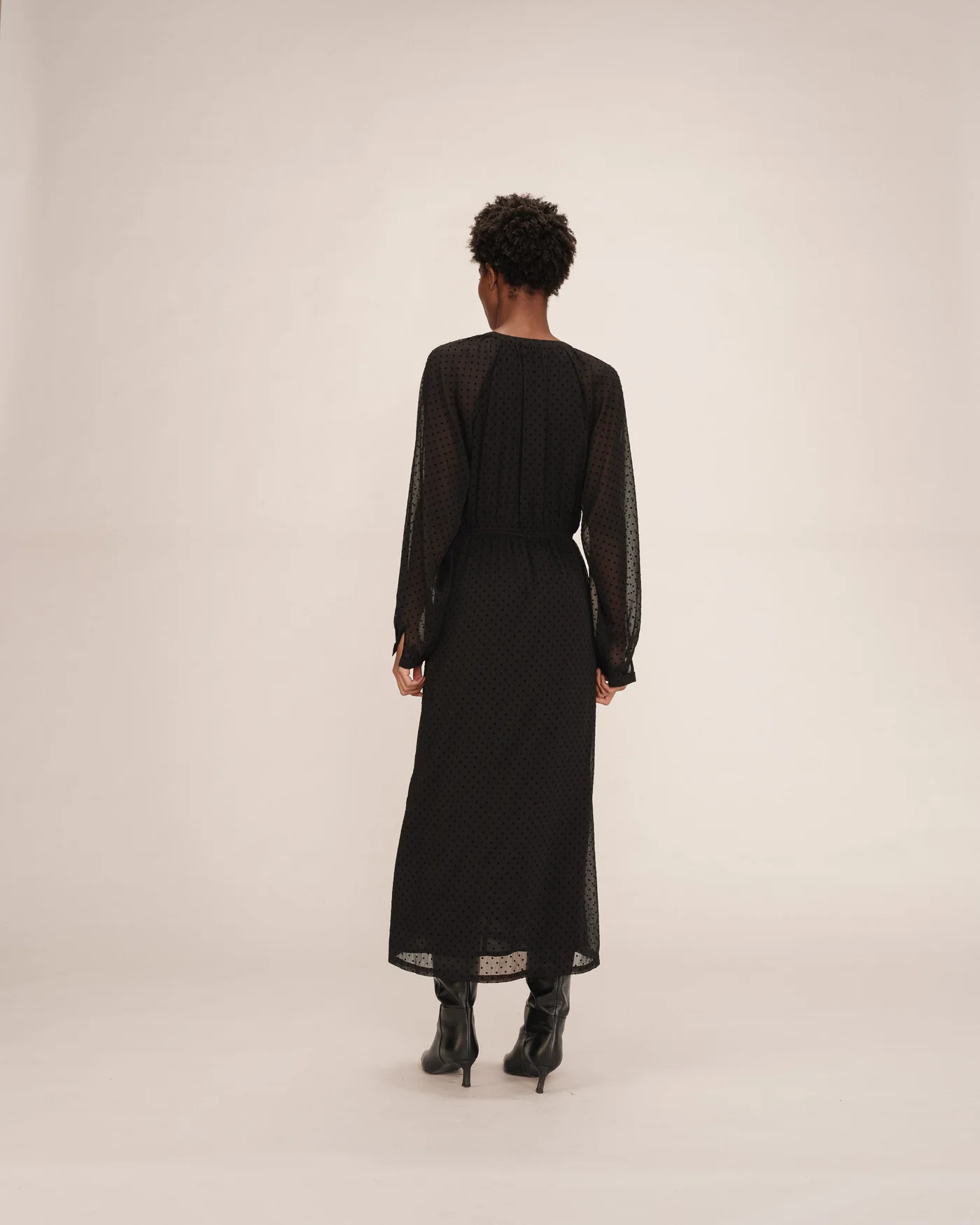 Thessa Vestido - Image 3